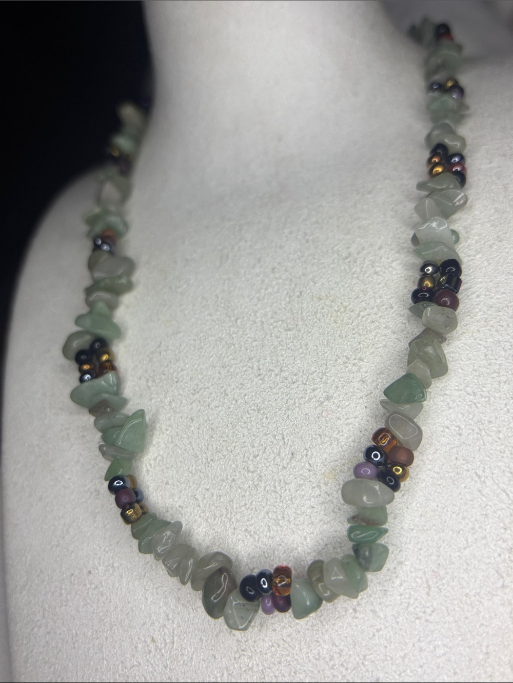 Green Aventurine Chip Bead Stretch Necklace or wrap bracelet - Picture 3 of 5
